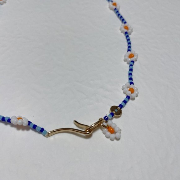 Roxanne Assoulin Daisy Necklace - Picture 2 of 4